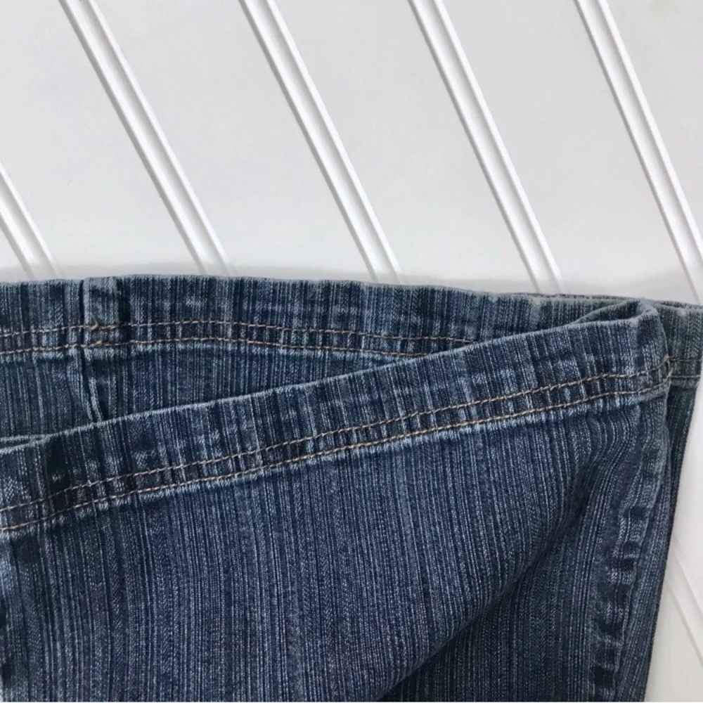 •Kenneth Cole• boot cut jeans - Picture 4 of 5